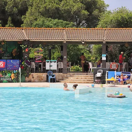 With Swimming Pool In Just 650 Meters From The Sea Hotel Arborea