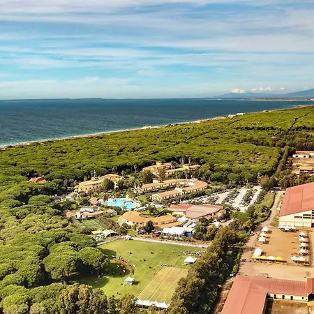 With Swimming Pool In Just 650 Meters From The Sea Arborea