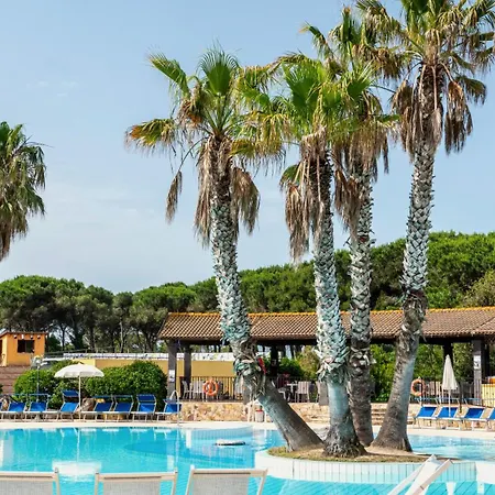 Ξενοδοχείο With Swimming Pool In Just 650 Meters From The Sea Arborea