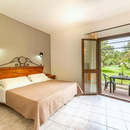 With Swimming Pool In Just 650 Meters From The Sea * Arborea