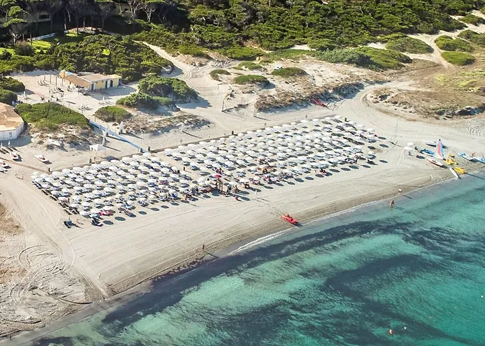 With Swimming Pool In Just 650 Meters From The Sea Otel *